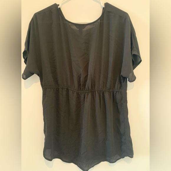 Maternity Stork and Babe black T-shirt top. Size small. - Picture 2 of 3